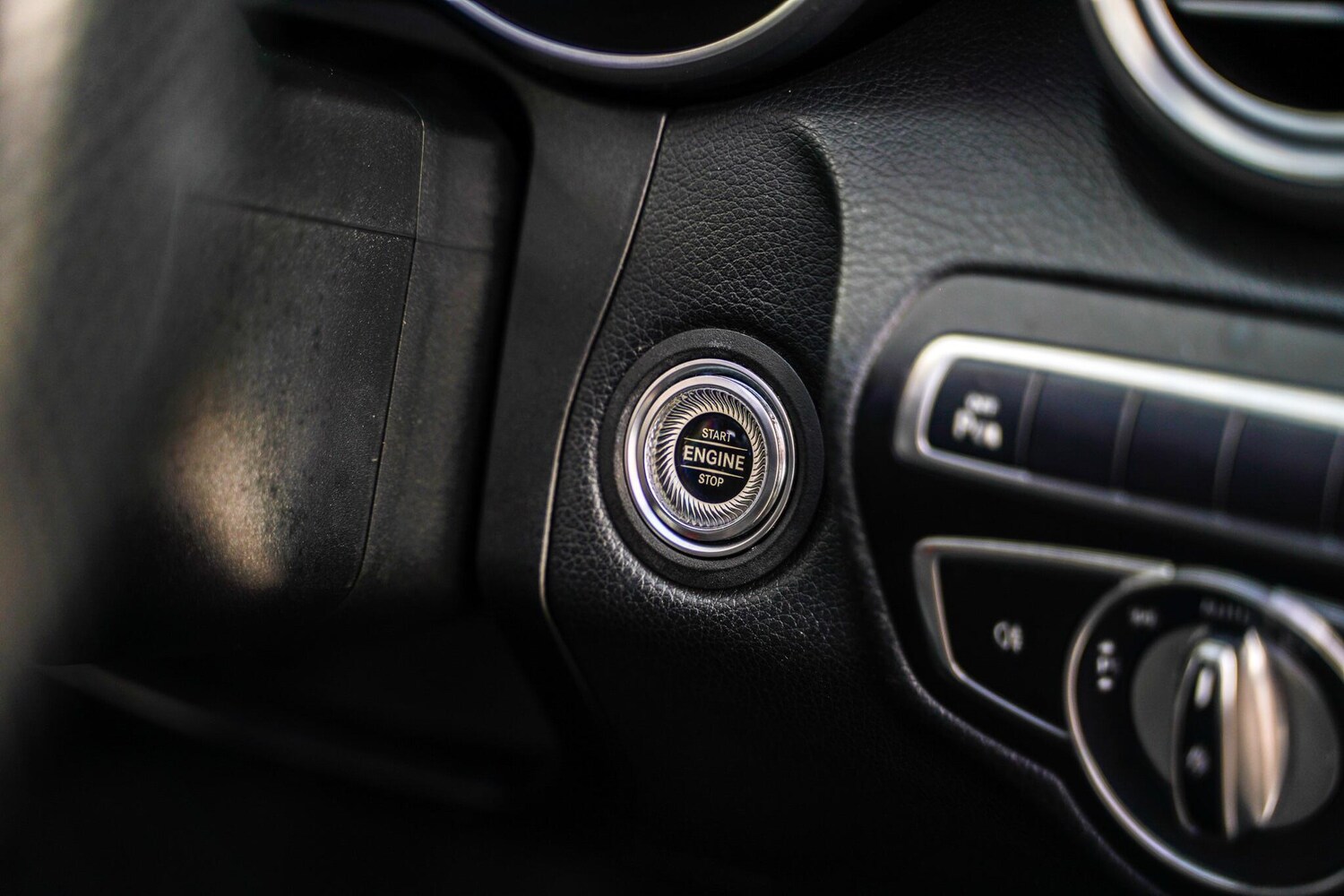 Used Mercedes-Benz C Class for sale - 77634004: Photo 50