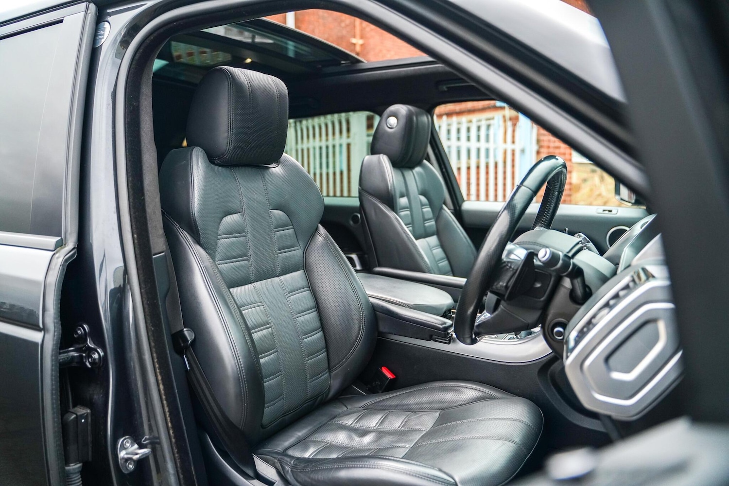 Used Land Rover Range Rover Sport 2014 for sale - 76976630: Photo 10