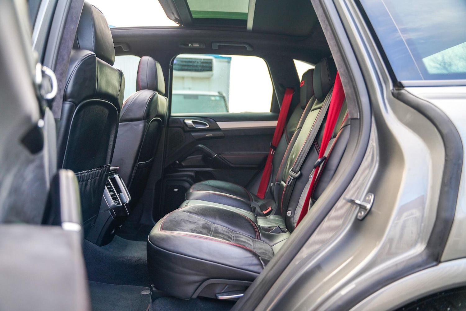 Used Porsche Cayenne for sale - 77484476: Photo 23