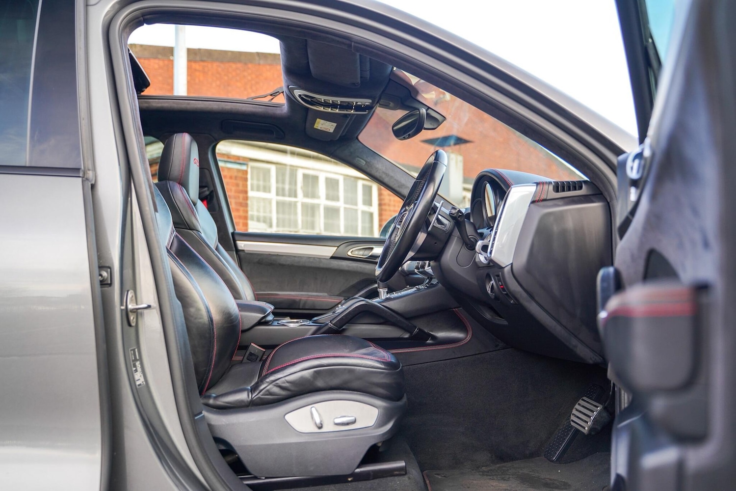 Used Porsche Cayenne for sale - 77484476: Photo 33