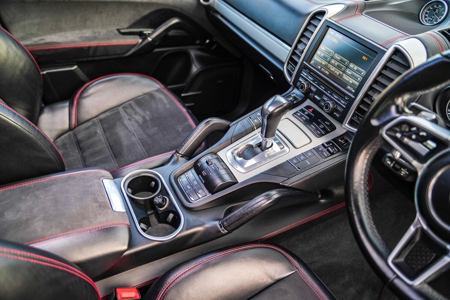 Used Porsche Cayenne for sale - 77484476: Photo 40