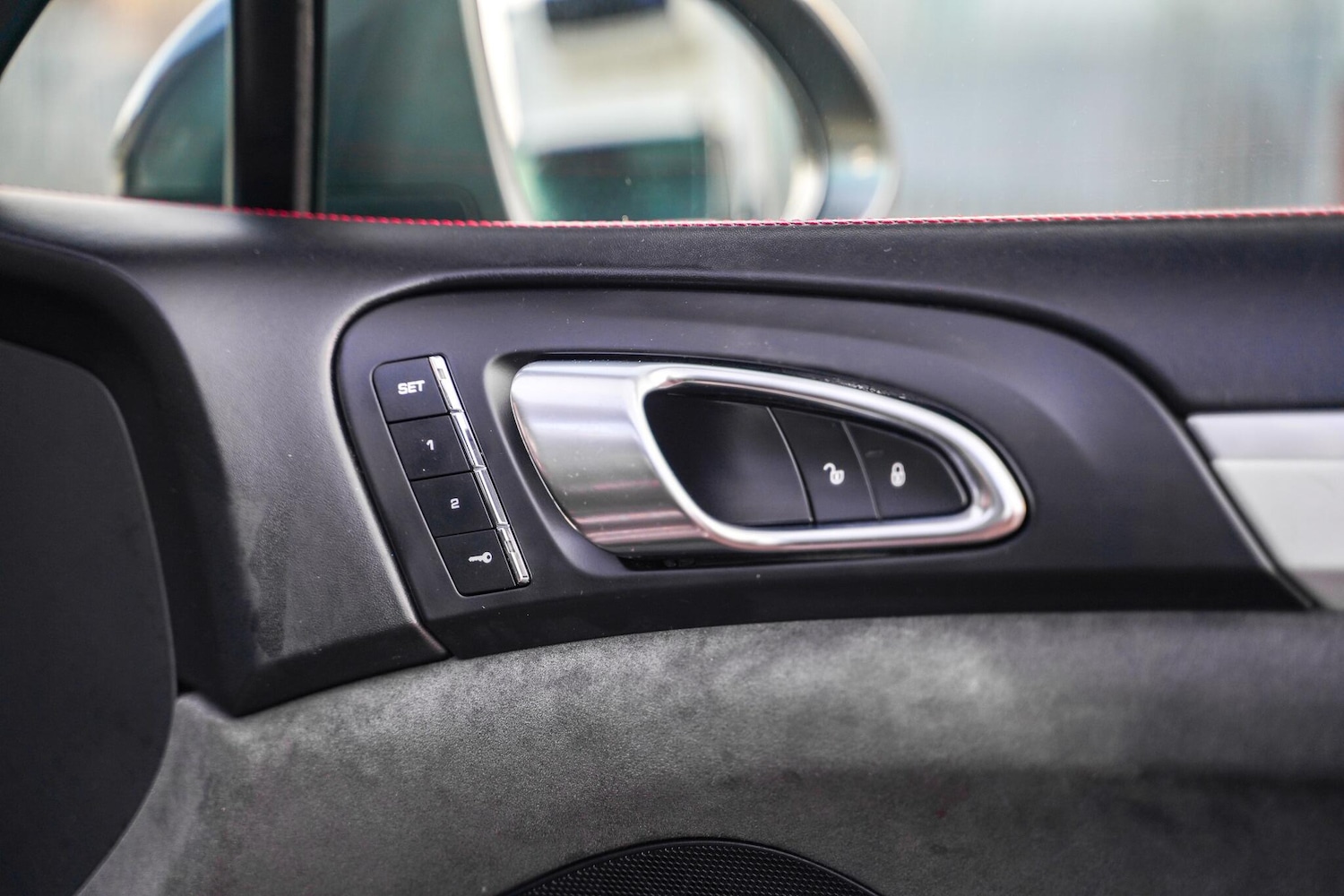 Used Porsche Cayenne for sale - 77484476: Photo 47