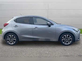 Used Mazda Mazda2 2016 for sale - 79678440: Photo