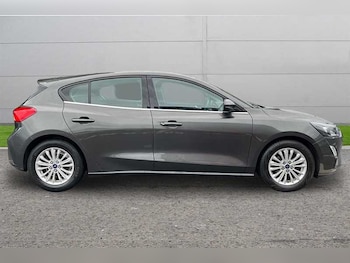 Used Ford Focus 2021 for sale - 78754274: Photo