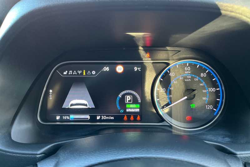 Used Nissan Leaf for sale - 77996801: Photo 14