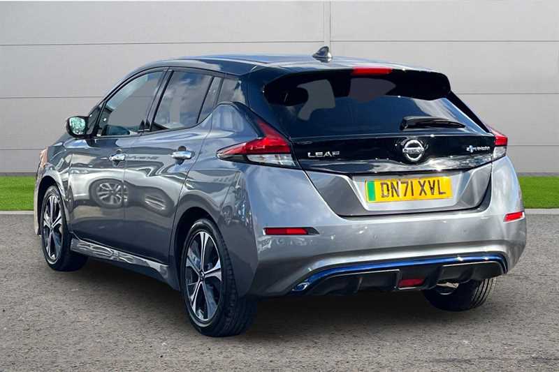 Used Nissan Leaf 2021 for sale - 77927620: Photo 2