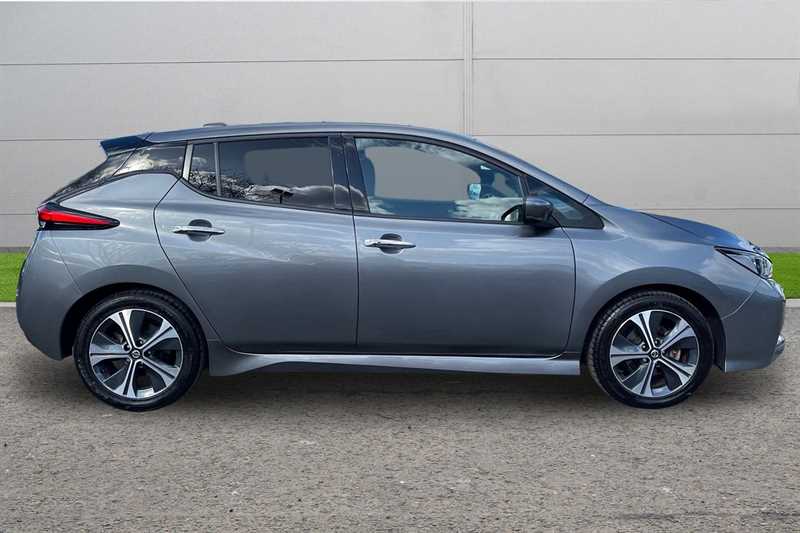 Used Nissan Leaf 2021 for sale - 77927620: Photo 3