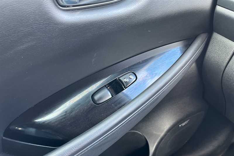 Used Nissan Leaf 2021 for sale - 77927620: Photo 43