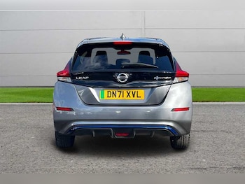 Used Nissan Leaf 2021 for sale - 77927620: Photo