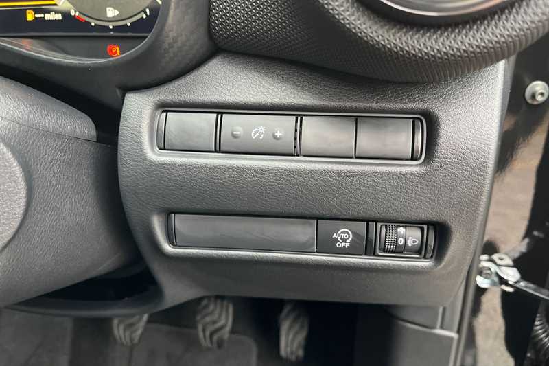 Used Nissan Juke 2025 for sale - 76523684: Photo 35