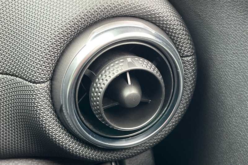 Used Nissan Juke 2025 for sale - 76523684: Photo 50