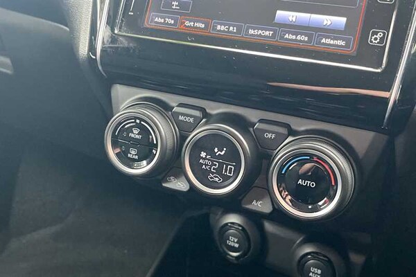 Used Suzuki Swift 2019 for sale - 76297722: Photo 12