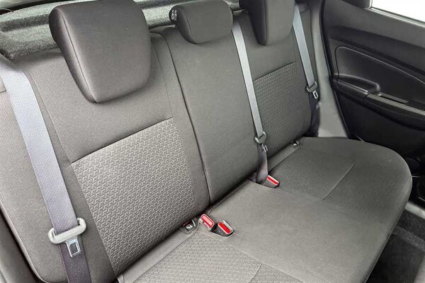 Used Suzuki Swift 2019 for sale - 76297722: Photo 19
