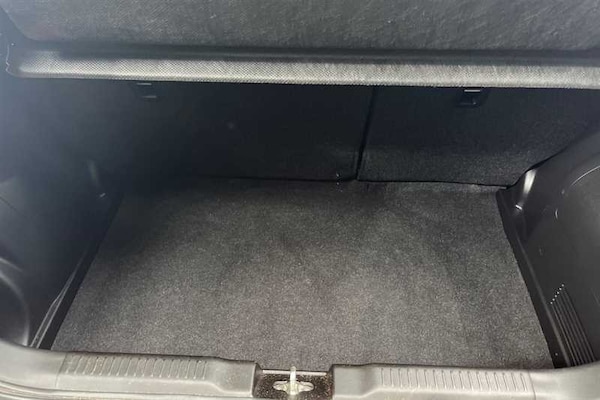 Used Suzuki Swift 2019 for sale - 76297722: Photo 20