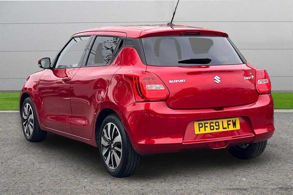 Used Suzuki Swift 2019 for sale - 76297722: Photo 2