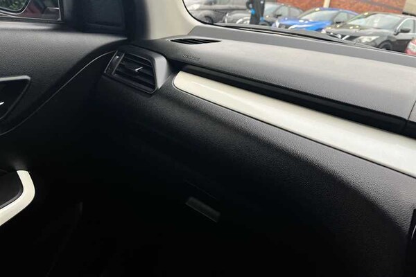 Used Suzuki Swift 2019 for sale - 76297722: Photo 33