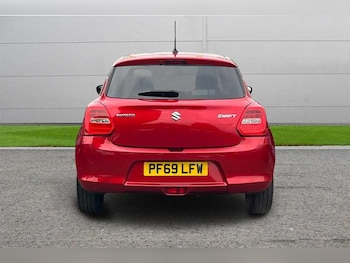 Used Suzuki Swift 2019 for sale - 76297722: Photo 4