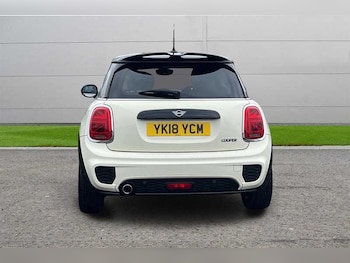 Used MINI Hatch 2018 for sale - 77755806: Photo