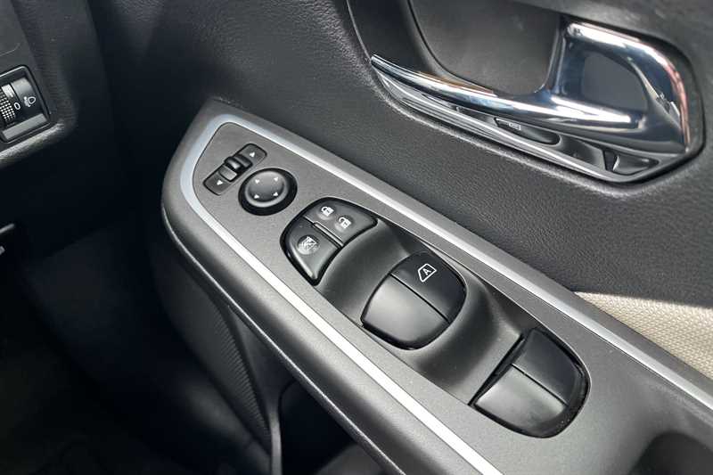 Used Nissan Micra 2018 for sale - 77855979: Photo 18