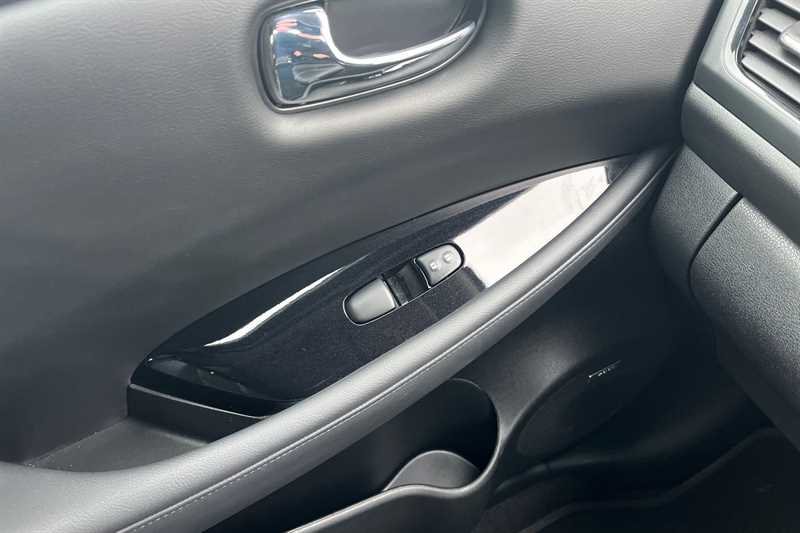 Used Nissan Leaf 2022 for sale - 77471385: Photo 43