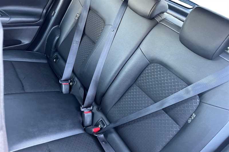 Used Nissan Juke 2023 for sale - 78051440: Photo 19