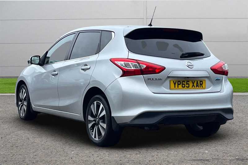 Used Nissan Pulsar 2015 for sale - 76112538: Photo 2