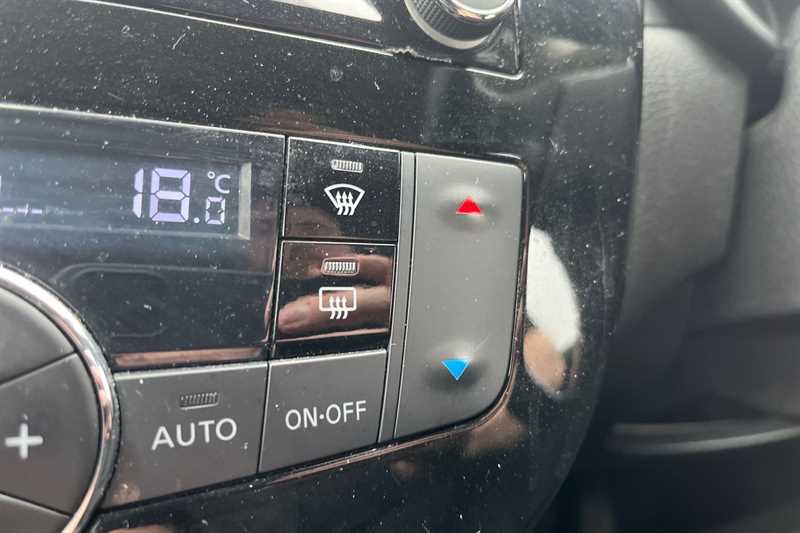 Used Nissan Pulsar 2015 for sale - 76112538: Photo 28