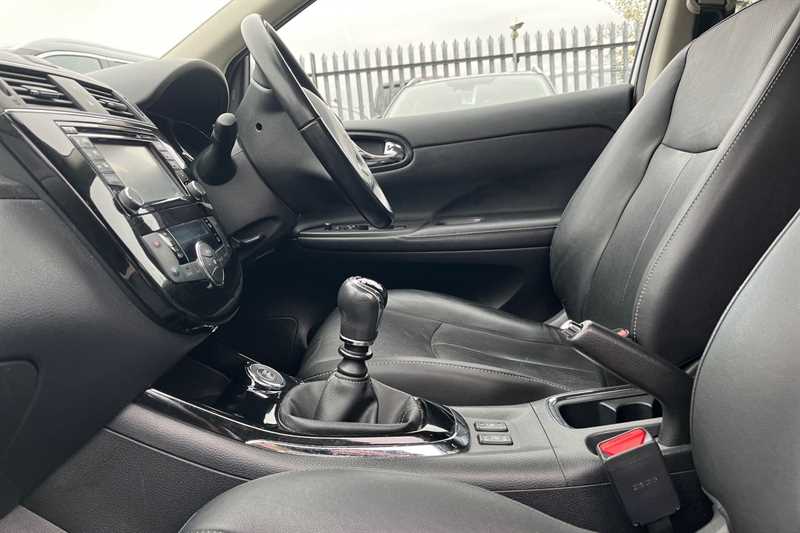 Used Nissan Pulsar 2015 for sale - 76112538: Photo 39