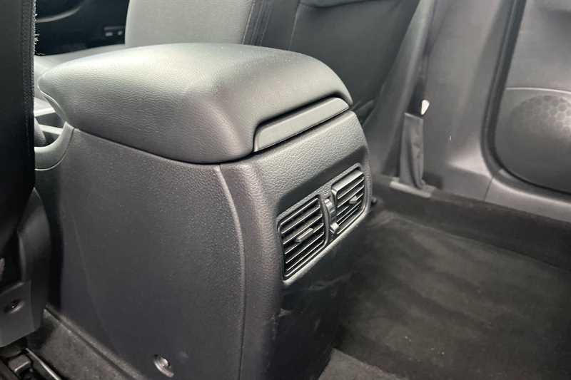 Used Nissan Pulsar 2015 for sale - 76112538: Photo 41