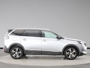 Used Peugeot 5008 2022 for sale - 75417313: Photo