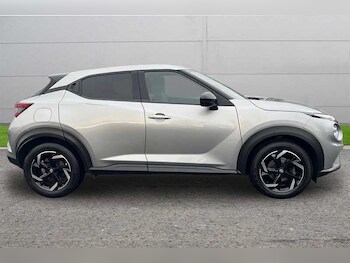 Used Nissan Juke 2023 for sale - 77256763: Photo