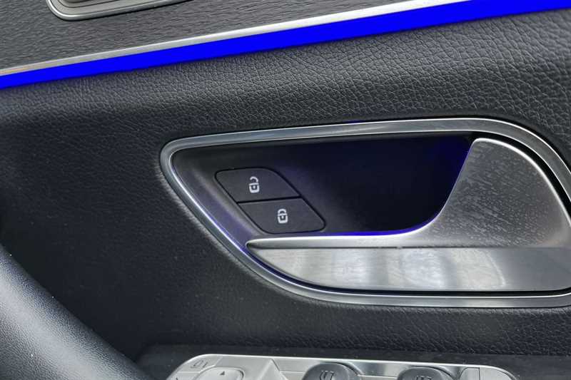 Used Mercedes-Benz GLE 2020 for sale - 77316160: Photo 32