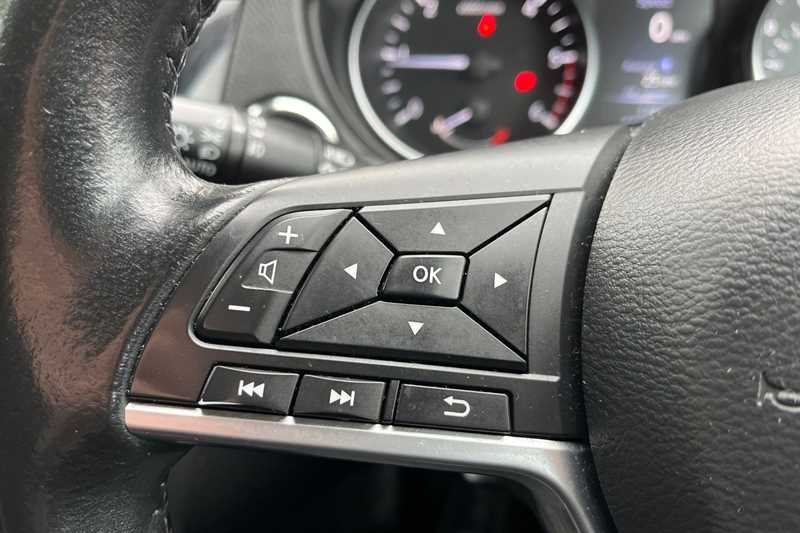 Used Nissan Qashqai 2018 for sale - 76564025: Photo 16