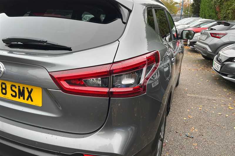 Used Nissan Qashqai 2018 for sale - 76564025: Photo 25
