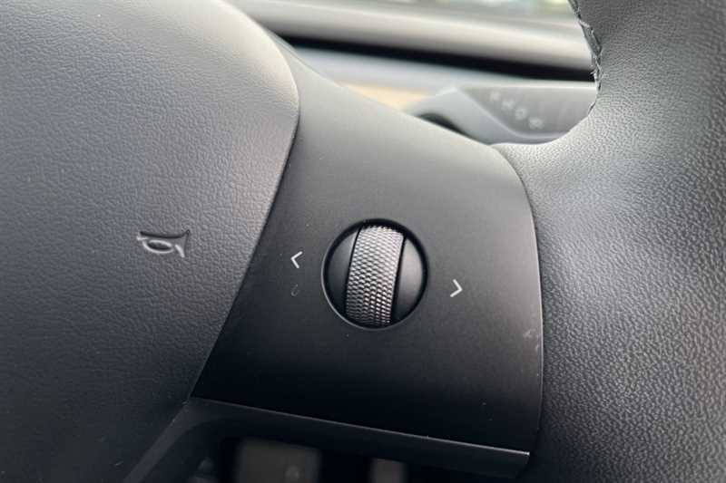 Used Tesla Model Y 2022 for sale - 76475237: Photo 24