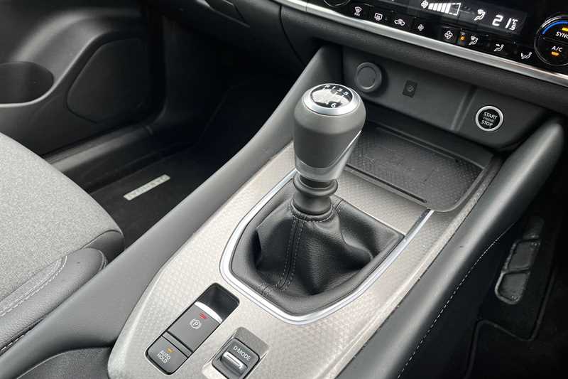 Used Nissan Qashqai 2024 for sale - 77057987: Photo 42