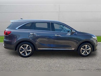 Used Kia Sorento 2018 for sale - 79095057: Photo