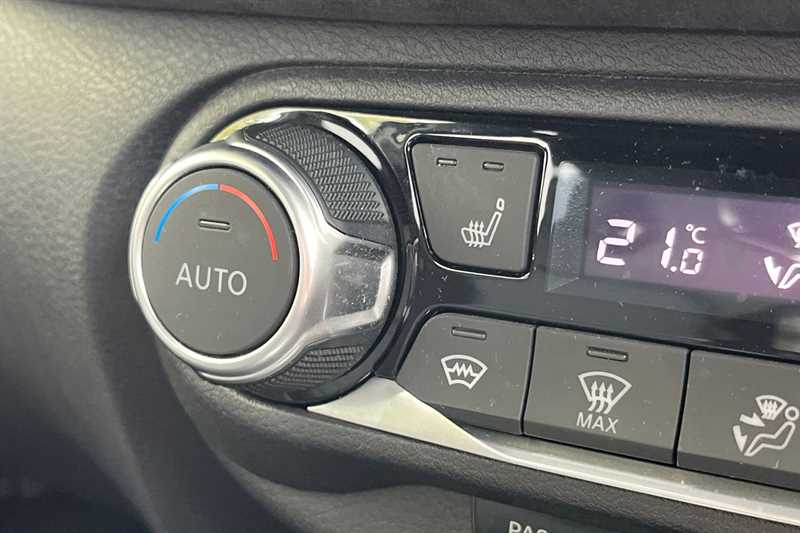 Used Nissan Juke 2022 for sale - 75993083: Photo 48