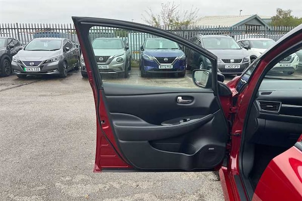 Used Nissan Leaf 2022 for sale - 76261944: Photo 31