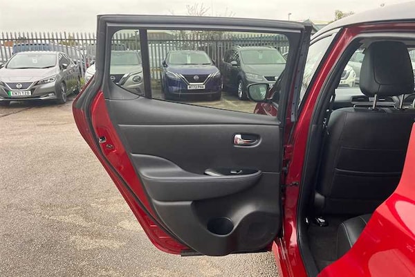 Used Nissan Leaf 2022 for sale - 76261944: Photo 33