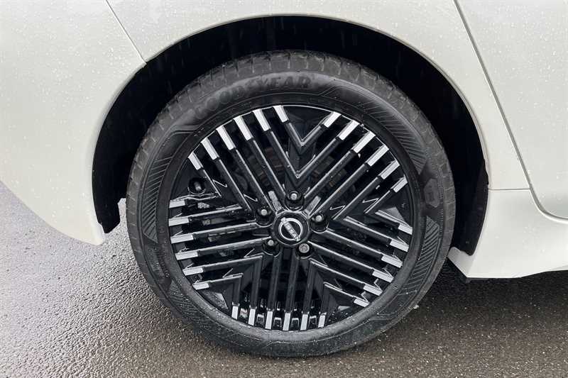 Used Nissan Leaf 2022 for sale - 77360731: Photo 6