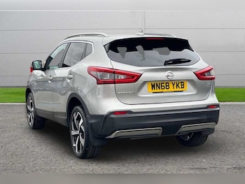 Used Nissan Qashqai 2018 for sale - 77771382: Photo