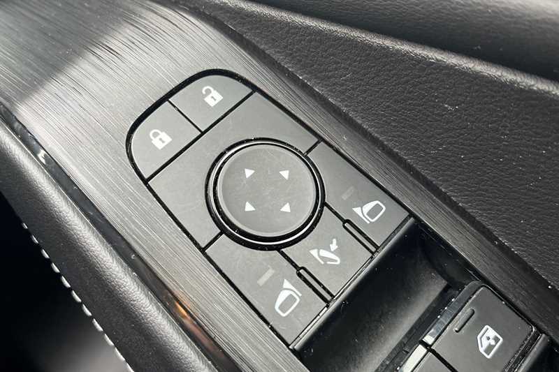 Used Nissan Qashqai for sale - 77660659: Photo 48