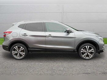 Used Nissan Qashqai 2018 for sale - 76400848: Photo