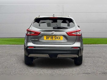 Used Nissan Qashqai 2018 for sale - 76400848: Photo