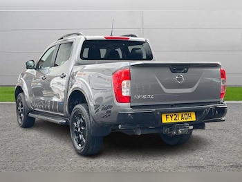 Used Nissan Navara 2021 for sale - 75534623: Photo
