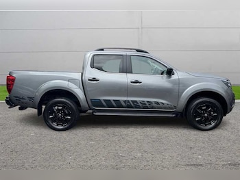 Used Nissan Navara 2021 for sale - 75534623: Photo