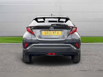 Used Toyota C-HR 2021 for sale - 78320956: Photo
