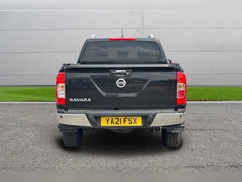 Used Nissan Navara 2021 for sale - 75417261: Photo
