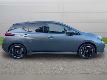 Used Nissan Leaf 2022 for sale - 76754814: Photo